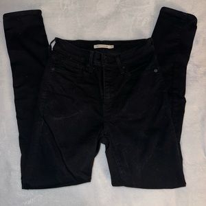 Levi’s High Rise Skinny